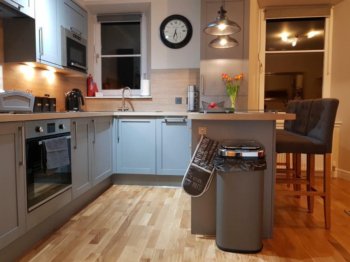 Smart & Cozy Holiday Apartment In The City Centre インヴァネス エクステリア 写真