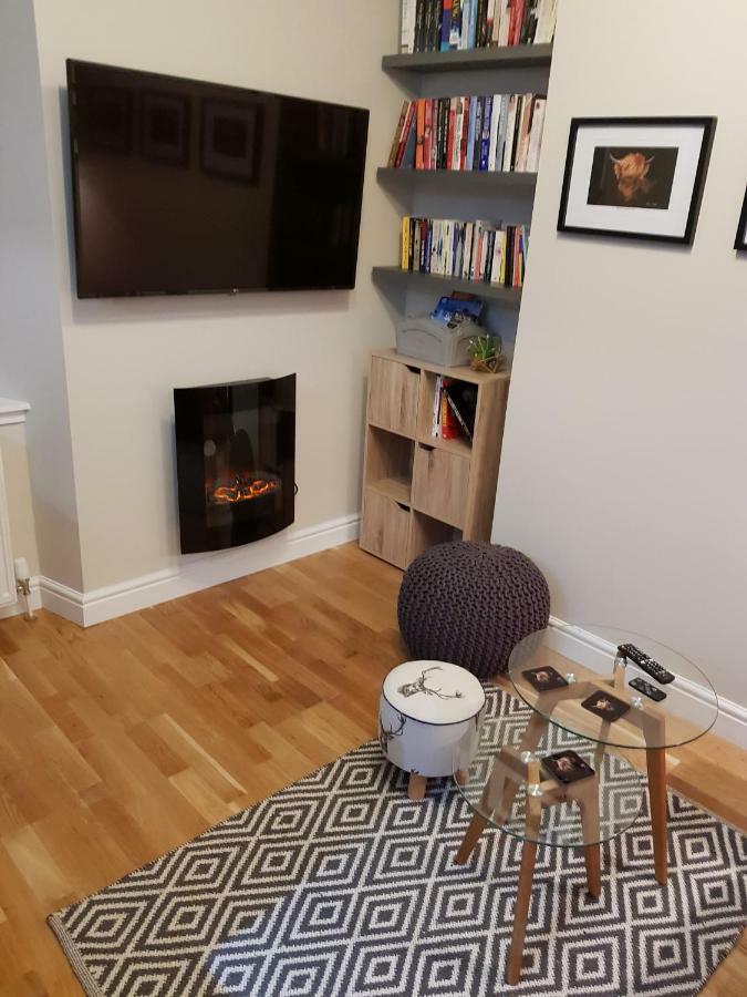 Smart & Cozy Holiday Apartment In The City Centre インヴァネス エクステリア 写真