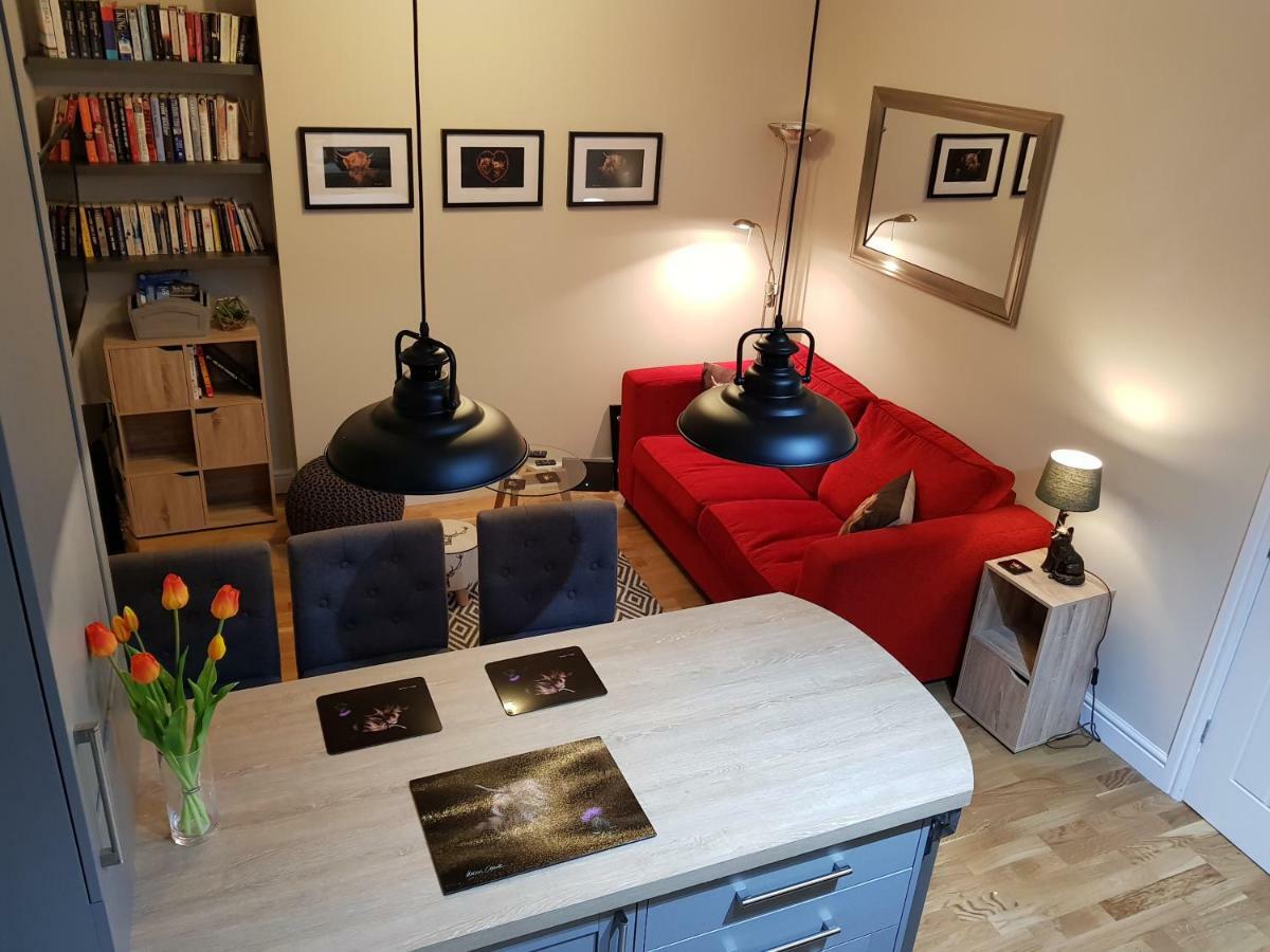 Smart & Cozy Holiday Apartment In The City Centre インヴァネス エクステリア 写真